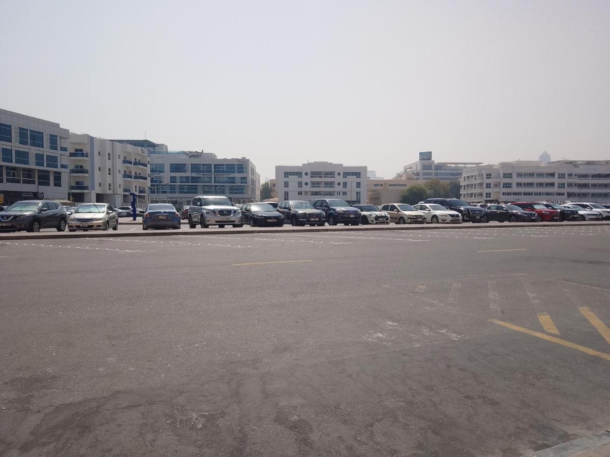 Abree Building New Hostel Dubai Eksteriør billede