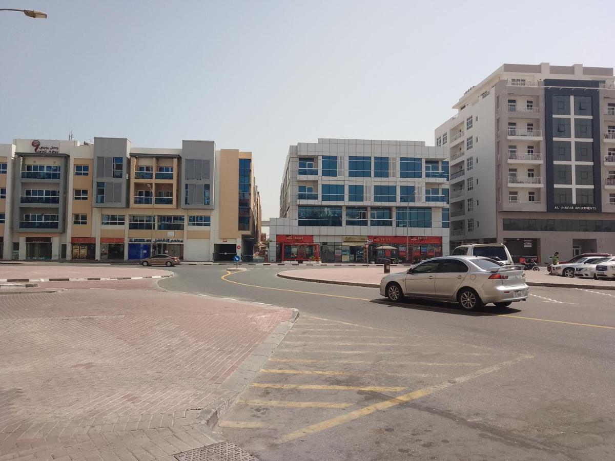 Abree Building New Hostel Dubai Eksteriør billede
